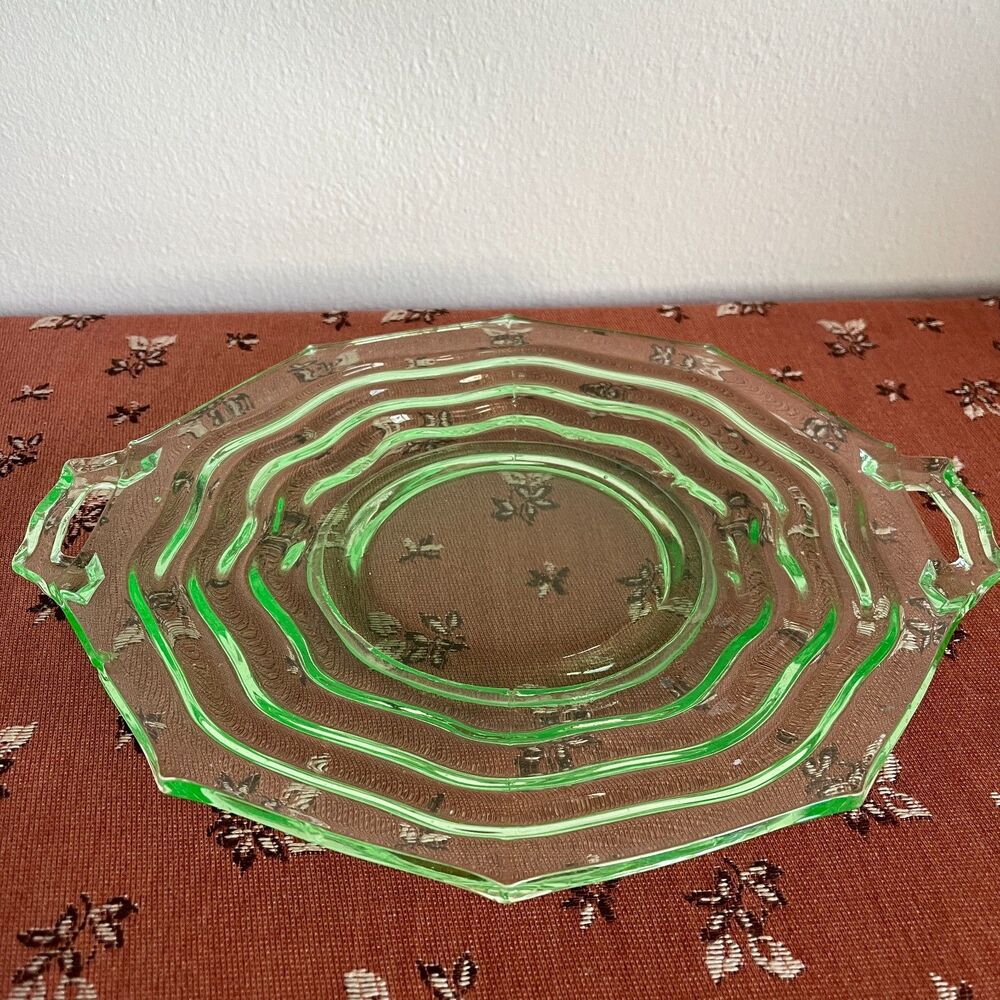 Vaseline Uranium Glass Ocean Waves Plate from D.C. Jenkin's Glass Green Glow Vtg